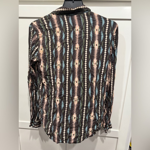 Wrangler Retro Women’s Button Up - Picture 7 of 8